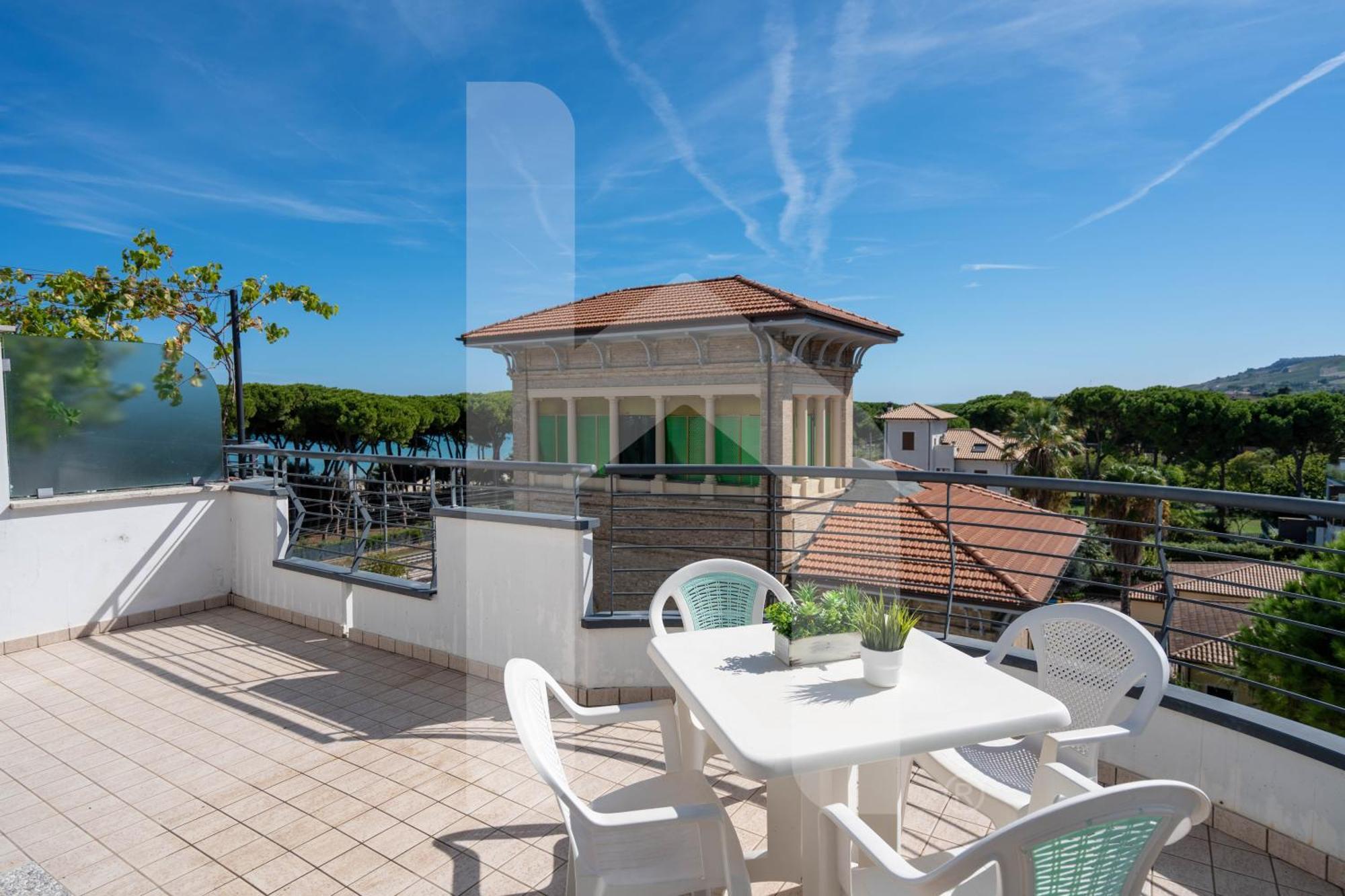 Homiday - Holiday Rendez Vous 2 Pineto Exterior foto